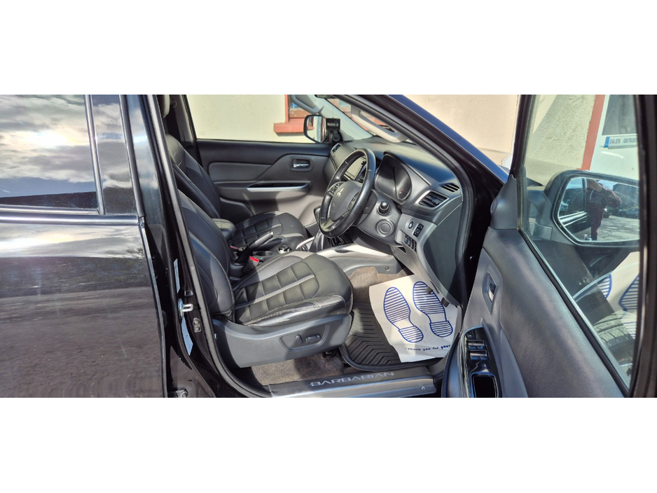 2016 Mitsubishi L200 2.4L Diesel For Sale Images