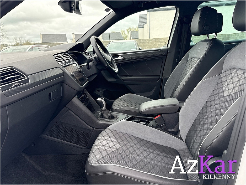 2023 Volkswagen Tiguan 1.4L Petrol Plug-in Hybrid For Sale Images