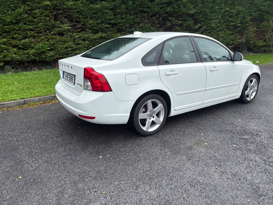2011 Volvo S40 1.6L Diesel For Sale Images