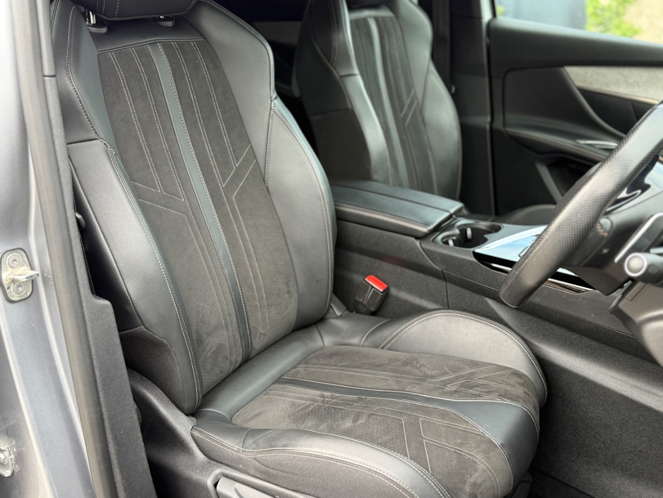 2021 Peugeot 5008 1.5L Diesel For Sale Images