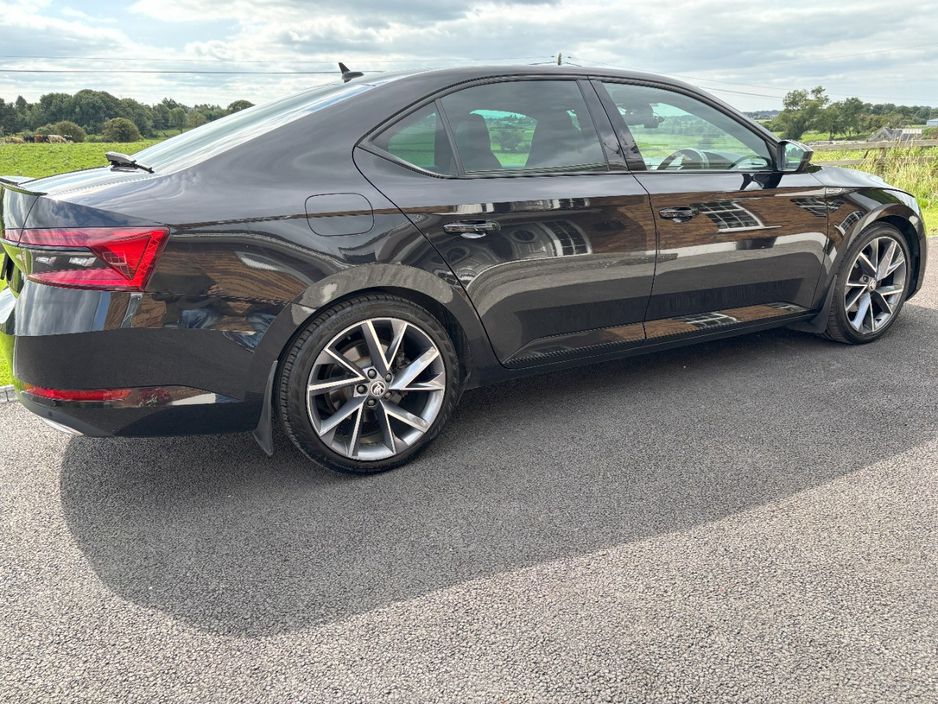 Skoda Superb SPORT 2.0 TDI 150HP 5DR