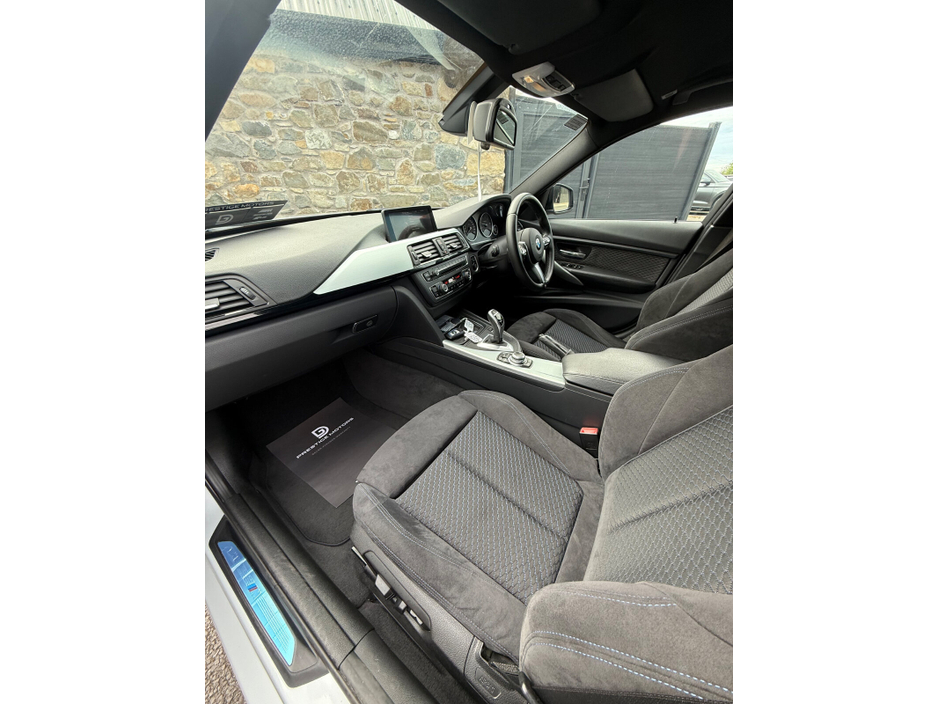 2013 BMW 3 Series 2L Diesel For Sale Images