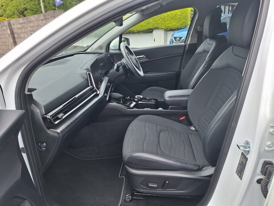 2023 Kia Sportage 1.6L Petrol Plug-in Hybrid For Sale Images