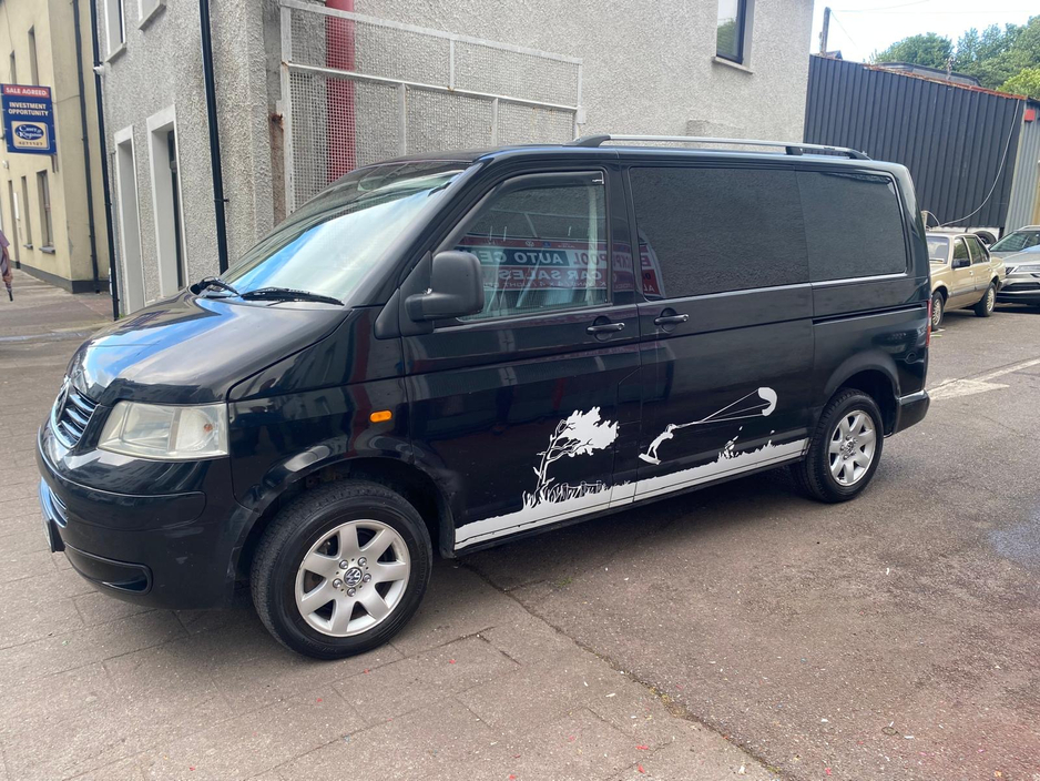 2005 Volkswagen Shuttle 1.9L Diesel For Sale Images