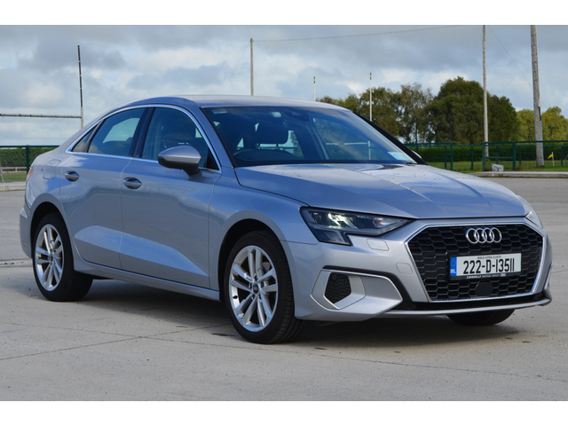 2022 AUDI A3 LIMOUSINE 30 TFSI 110HP SE 4DR