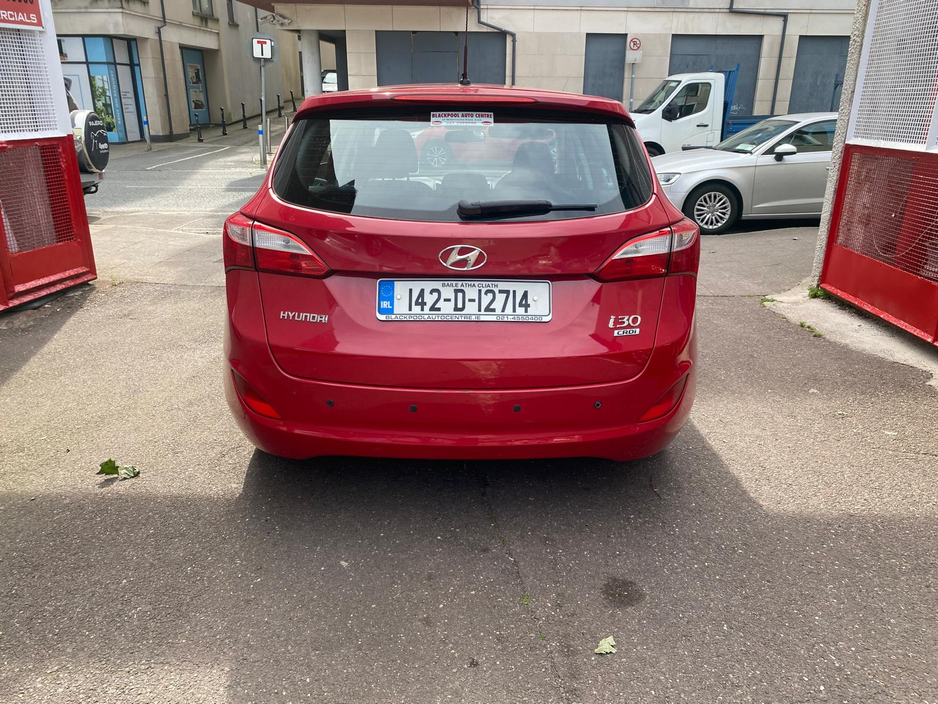 2014 Hyundai i30 1.6L Diesel For Sale Images