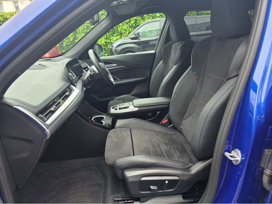 2025 BMW iX1 0L Electric For Sale Images