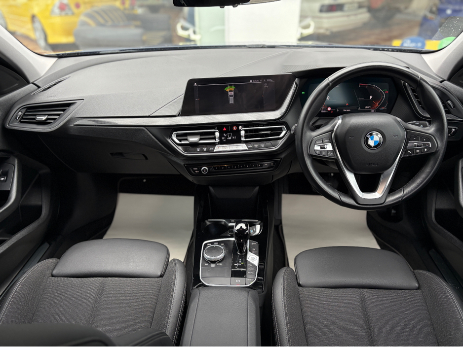 2022 BMW 1 Series 1.5L Diesel For Sale Images