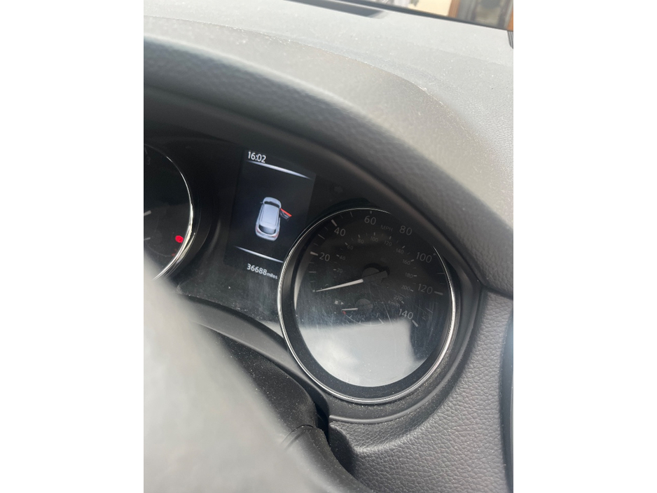 Nissan Qashqai 1.2 DIG-T VISIA 115PS 5DR — thumbnail 12