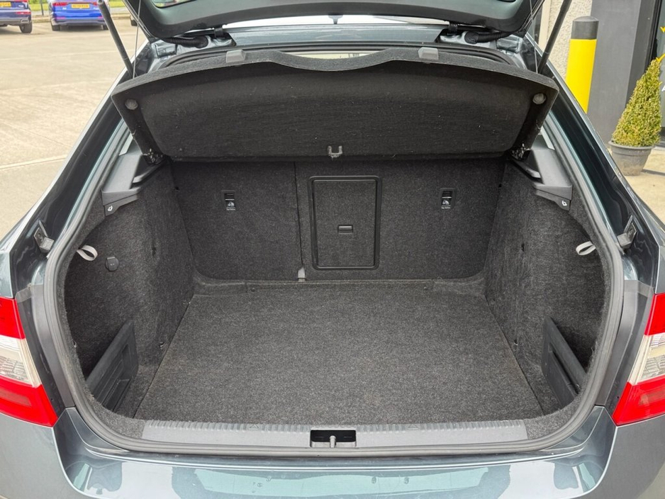 2020 Skoda Octavia 1.5L Petrol For Sale Images