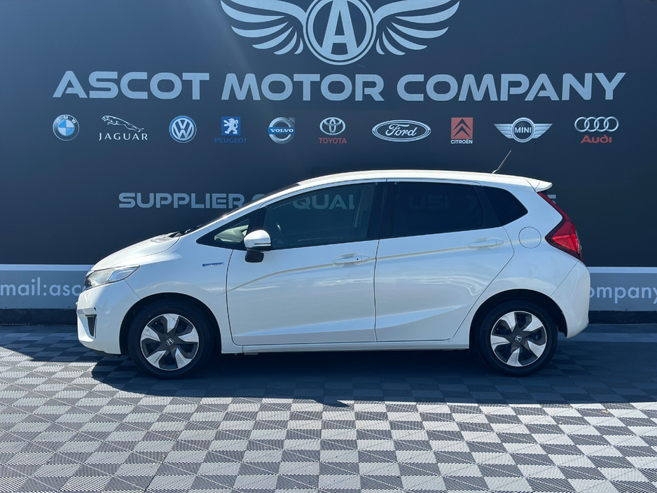 2014 Honda Fit 1.5L Petrol Hybrid For Sale Images