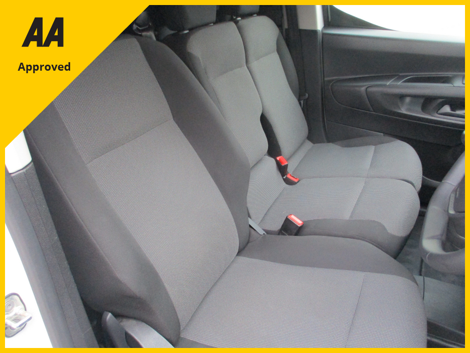 2023 Peugeot Partner 1.5L Diesel For Sale Images