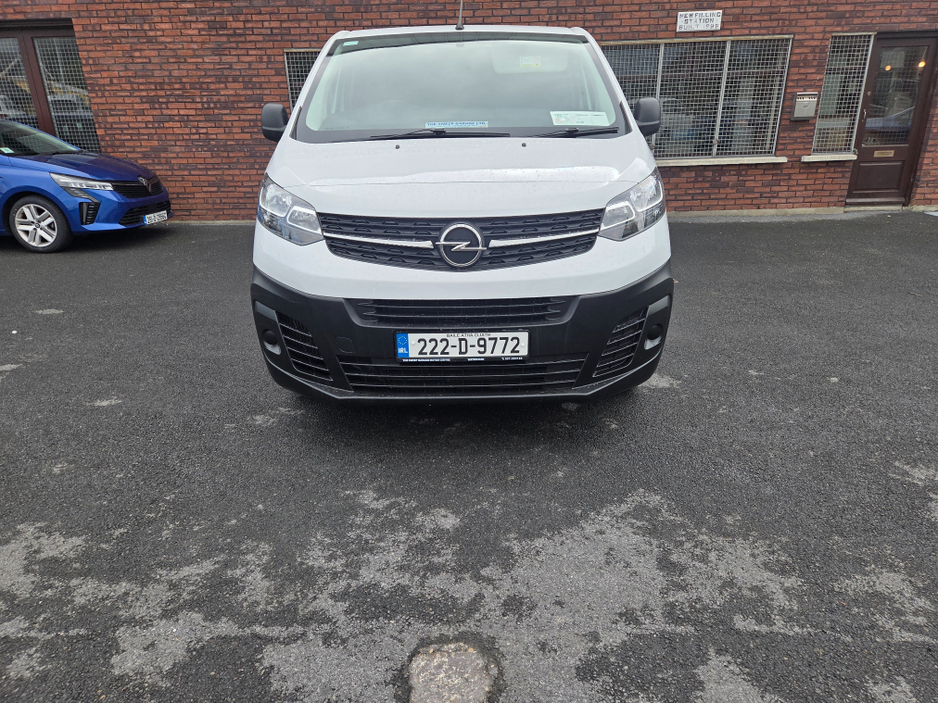 2022 Opel Vivaro 1.5L Diesel For Sale Images