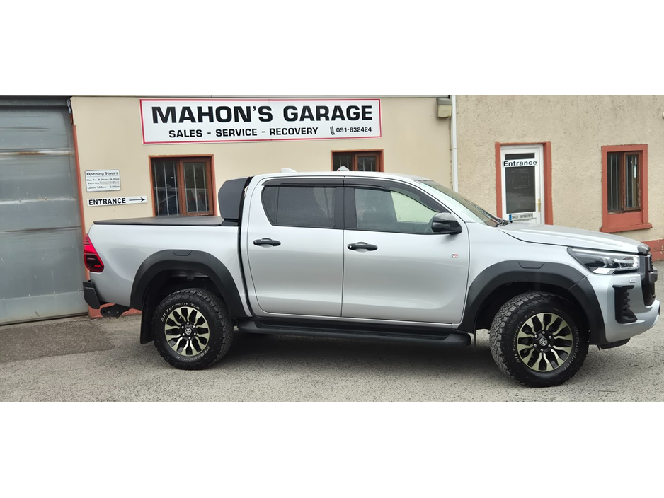 2023 Toyota Hilux 2.8L Diesel For Sale Images