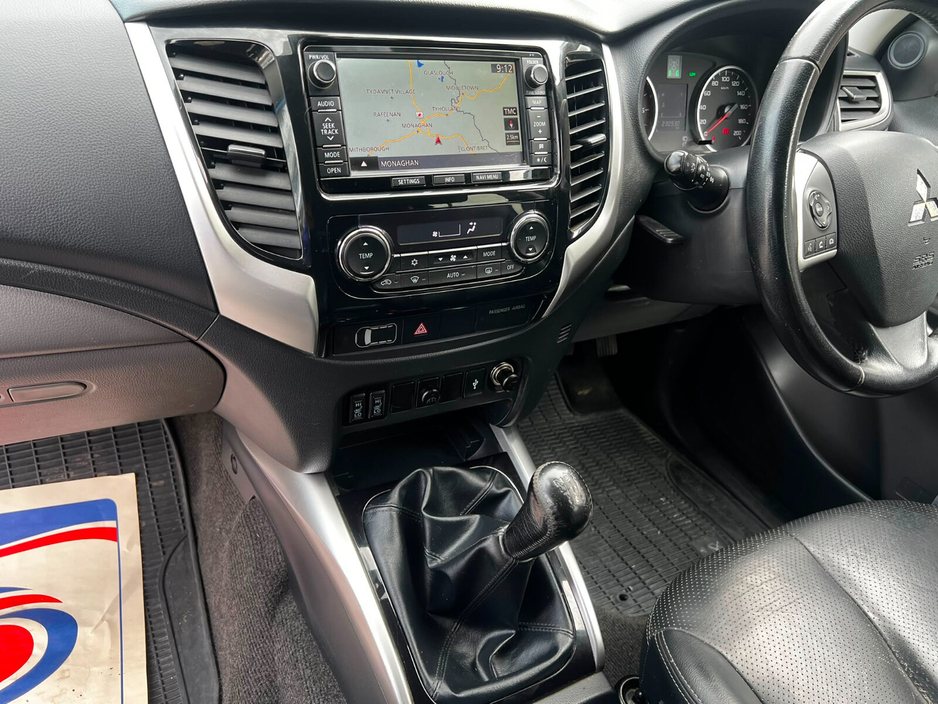 2016 Mitsubishi L200 2.4L Diesel For Sale Images
