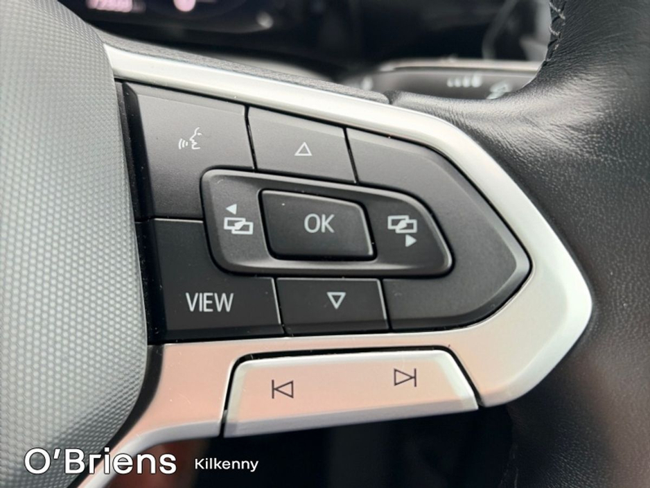 Volkswagen Golf LIFE 1.0 TSI 110 BHP 5DR *1 OWNER - PRISTINE CAR & READY FOR COLLECTION* — thumbnail 16