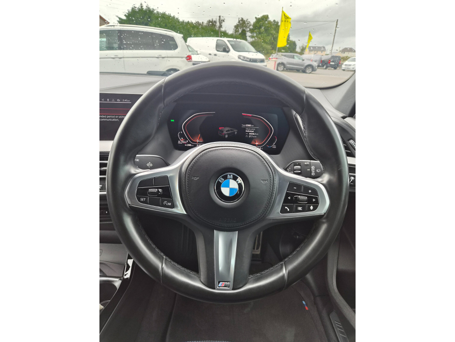 BMW 1 Series — thumbnail 12