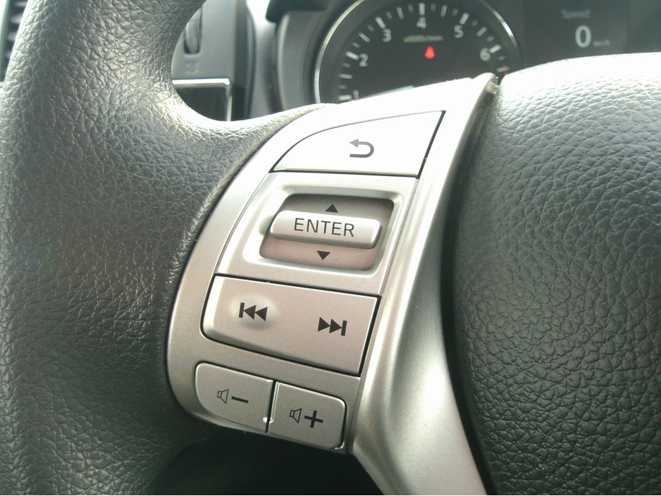 2015 Nissan Pulsar 1.2L Petrol For Sale Images
