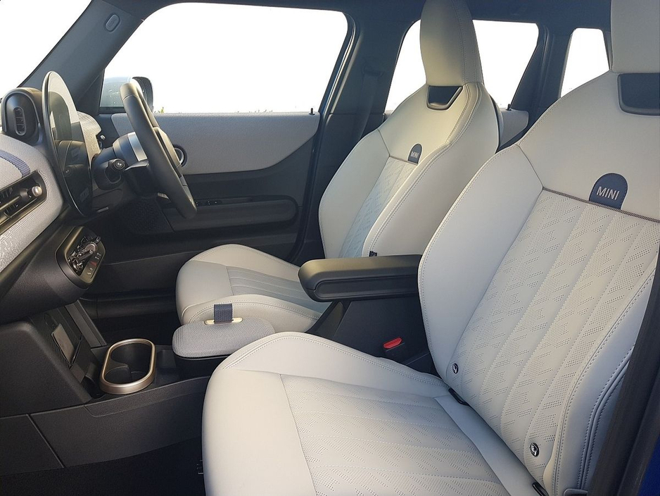 2025 MINI Hatch 1.5L Petrol For Sale Images