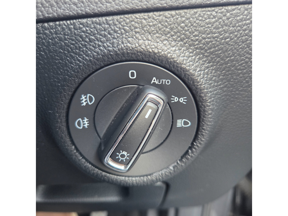 2023 Skoda Superb 2L Diesel For Sale Images