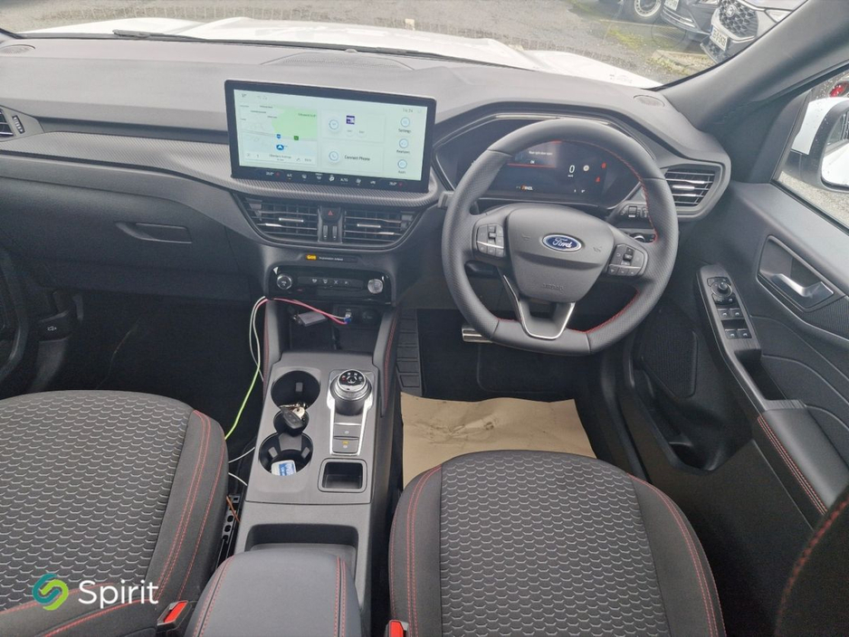 Ford Kuga 2.5 Duratec 243PS PHEV ST-Line Auto — thumbnail 4