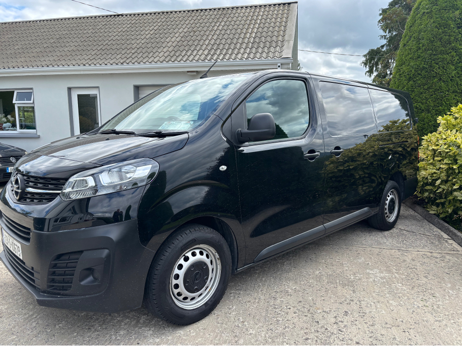 2023 Opel Vivaro 1.5L Diesel For Sale Images