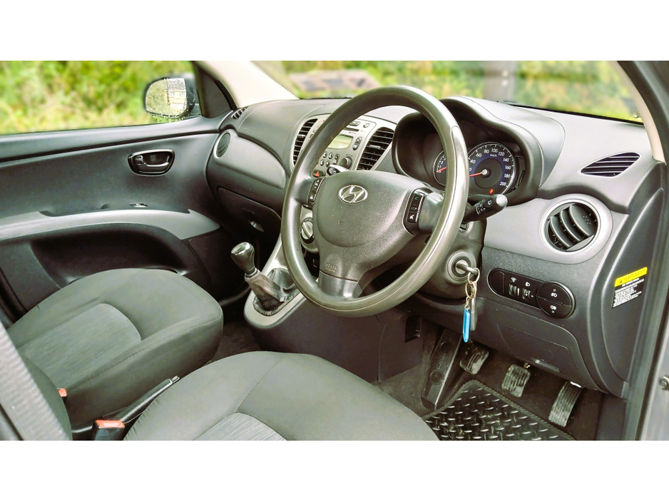 2012 Hyundai i10 1.1L Petrol For Sale Images