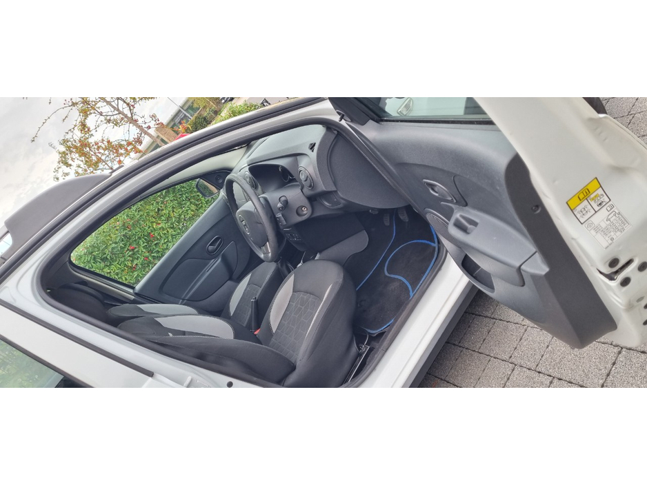 Dacia Sandero STEPWAY ALTERNATIVE TC TCE 90 EU6 — thumbnail 4