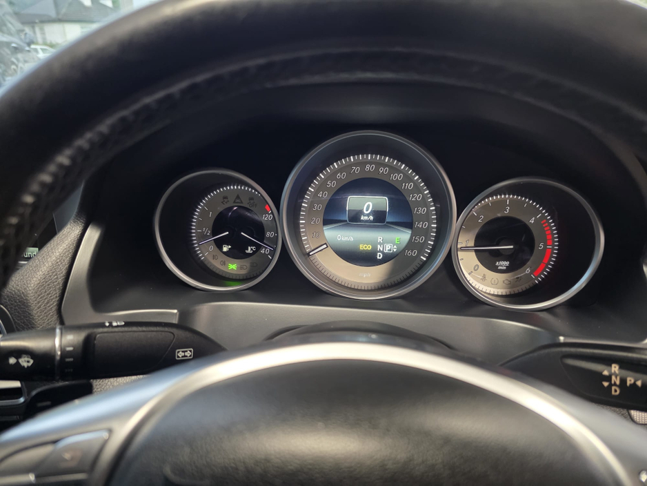 2014 Mercedes-Benz E Class 2.1L Diesel For Sale Images