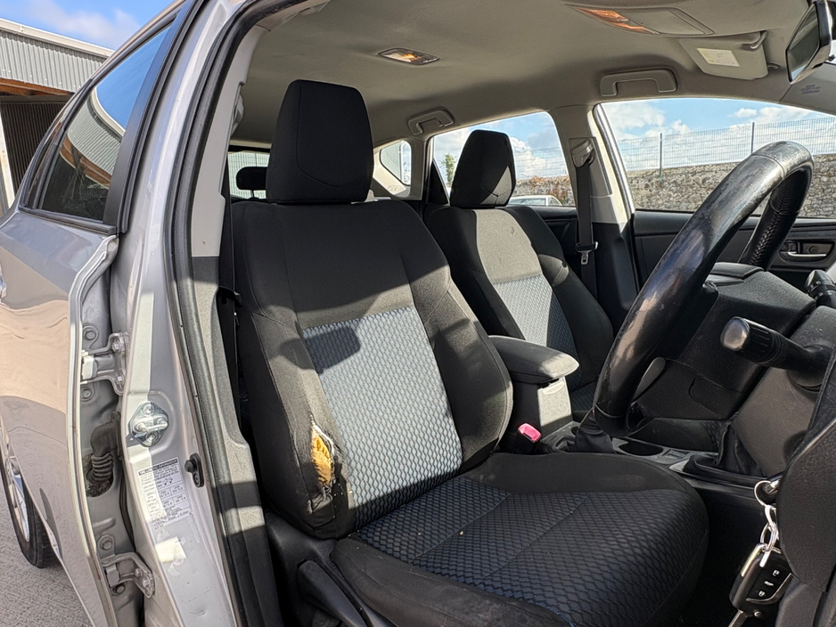 2014 Toyota Auris 1.4L Diesel For Sale Images