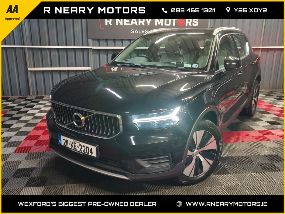 2021 Volvo XC40 For Sale Images
