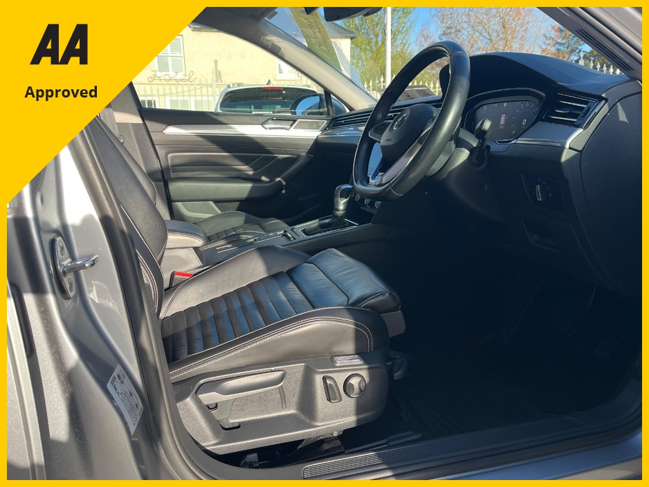 2020 Volkswagen Passat 1.4L Petrol Plug-in Hybrid For Sale Images