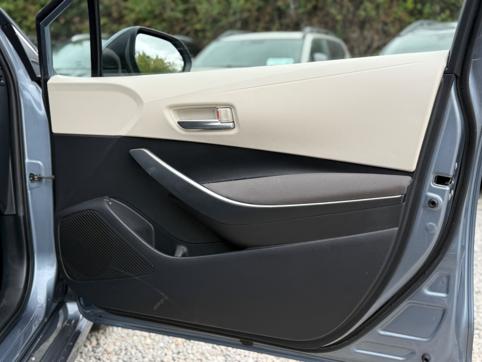 2022 Toyota Corolla 1.8L Petrol Hybrid For Sale Images