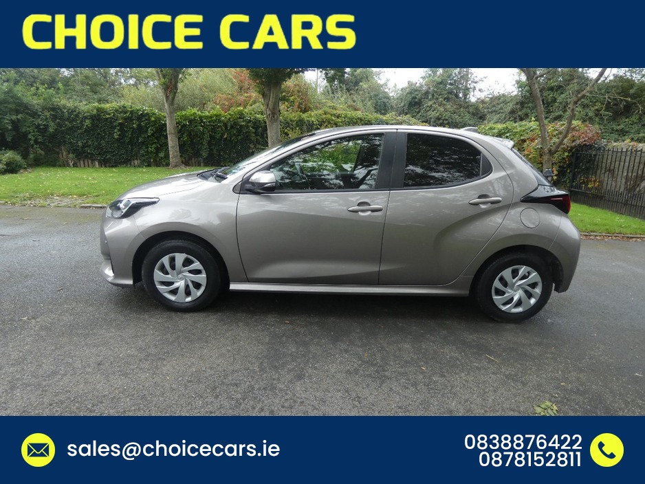 2021 Toyota Yaris 1.5L Hybrid For Sale Images