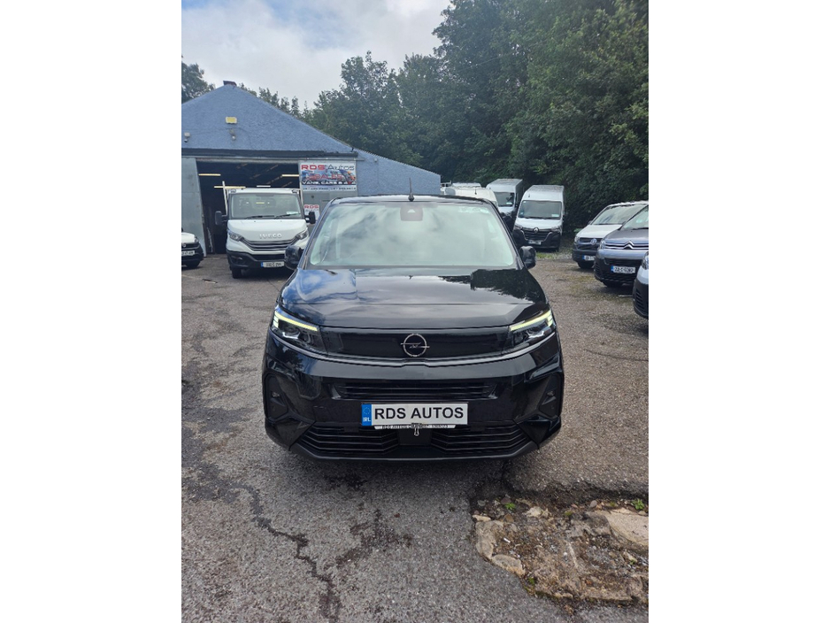 2025 Opel Combo 1.5L Diesel For Sale Images