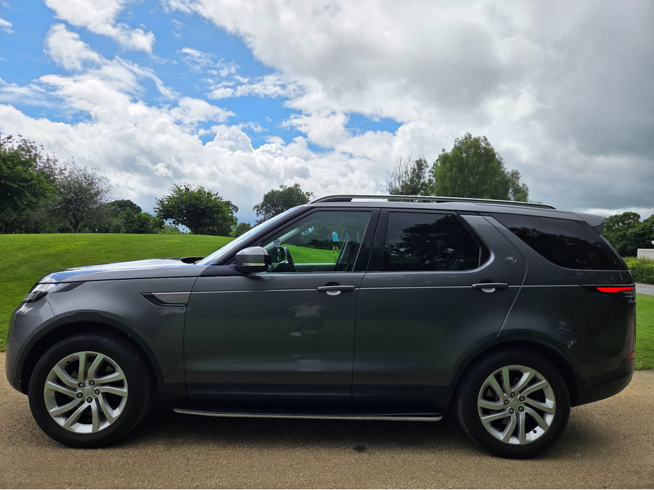 2018 Land Rover Discovery For Sale Images