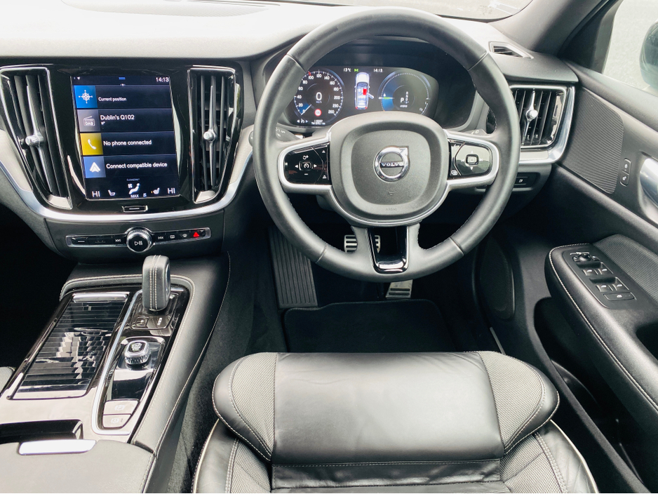 2022 Volvo V60 2L Petrol Plug-in Hybrid For Sale Images