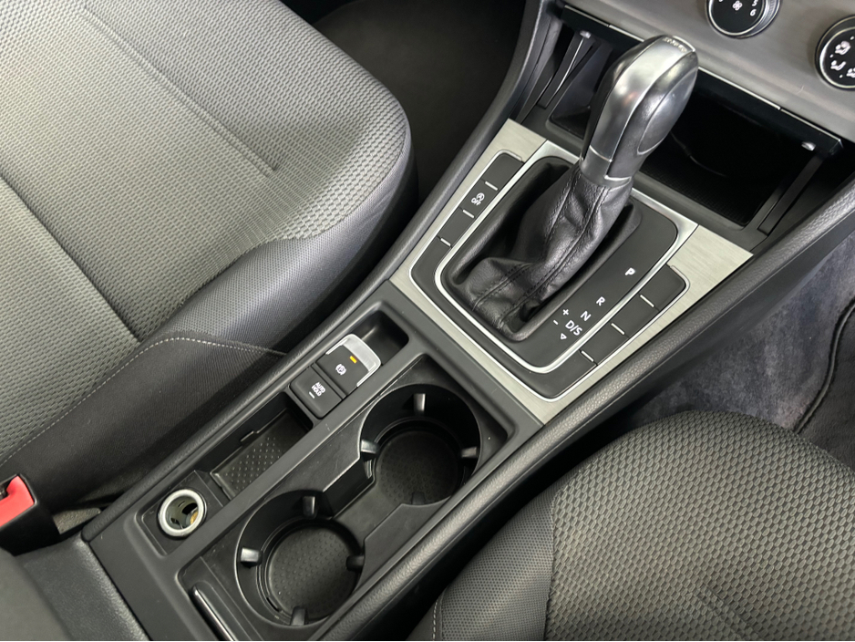 2014 Volkswagen Golf 1.2L Petrol For Sale Images