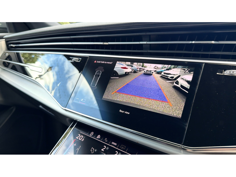2023 Audi Q8 3L Diesel For Sale Images