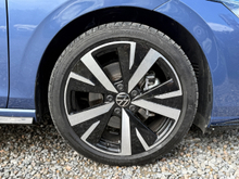 2024 Volkswagen Golf 1.5L Petrol Plug-in Hybrid For Sale Images