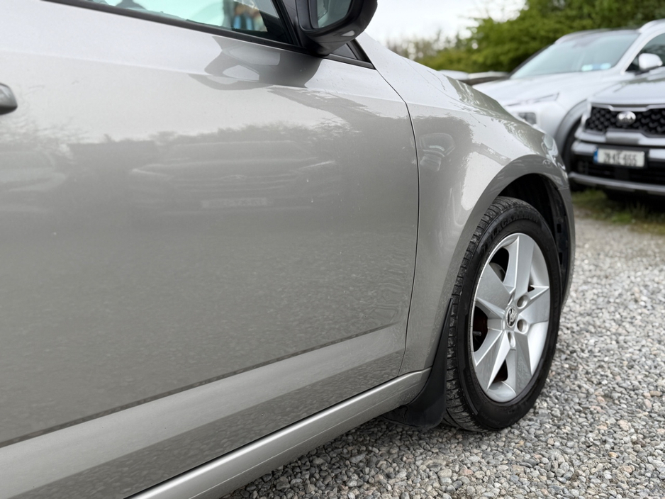 2017 Skoda Octavia 1.6L Diesel For Sale Images