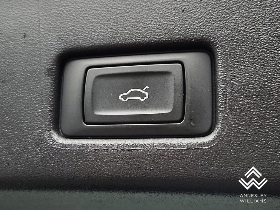 Audi e-tron Sportback 35 — thumbnail 24