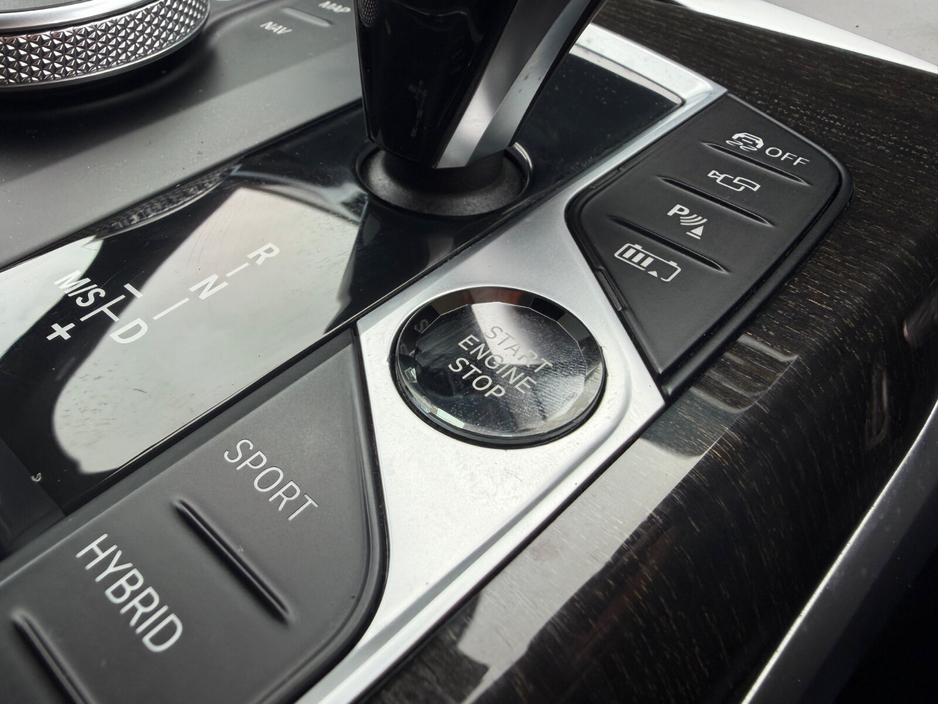 BMW 3 Series 330e M Sport Pro Edition Auto — thumbnail 21