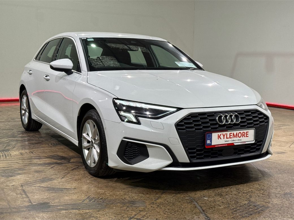 Audi A3 1.0 TFSI AUTOMATIC - FACTORY ALLOYS - CRUISE CONTROL - LED HEADLIGHTS - REAR CAMERA — thumbnail 9