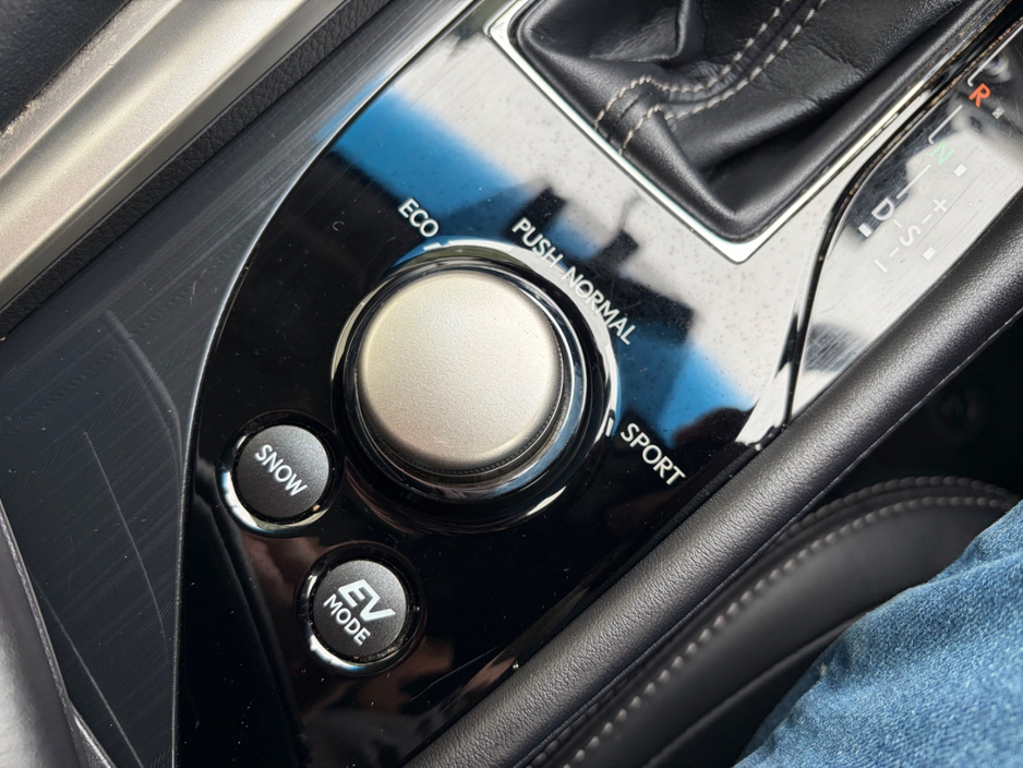 2016 Lexus GS 300 H 2.5L Petrol Hybrid For Sale Images