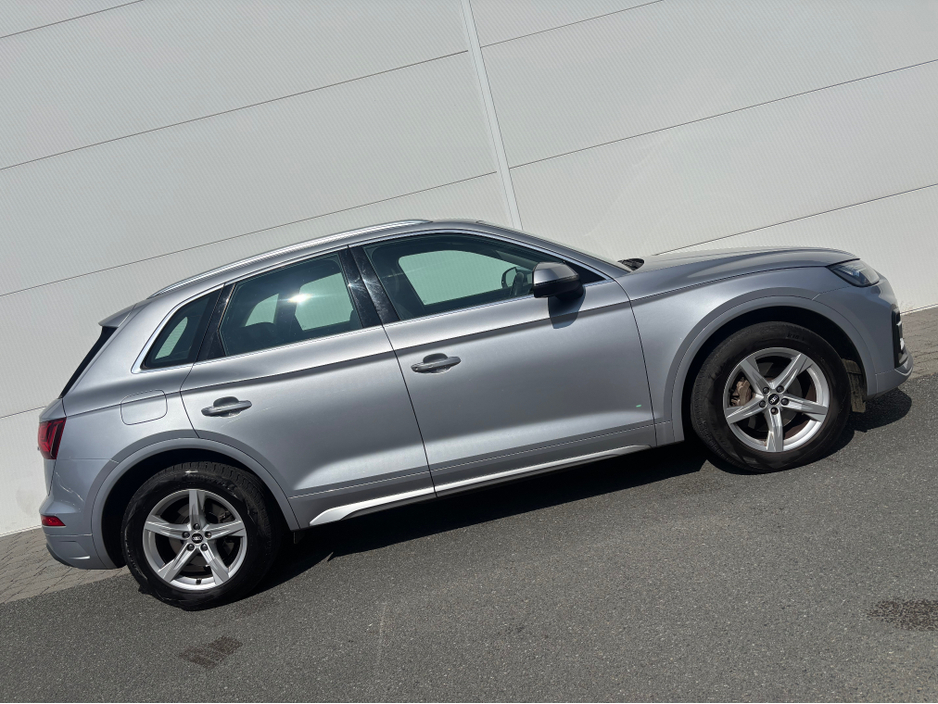 2021 Audi Q5 2L Diesel For Sale Images