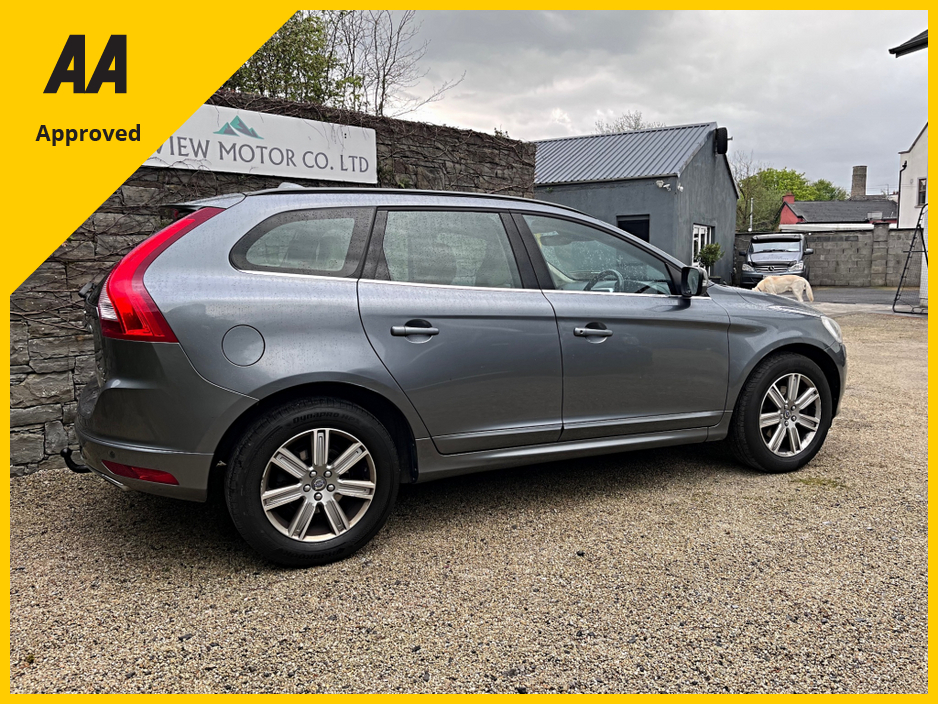 2017 Volvo XC60 2.4L Diesel For Sale Images