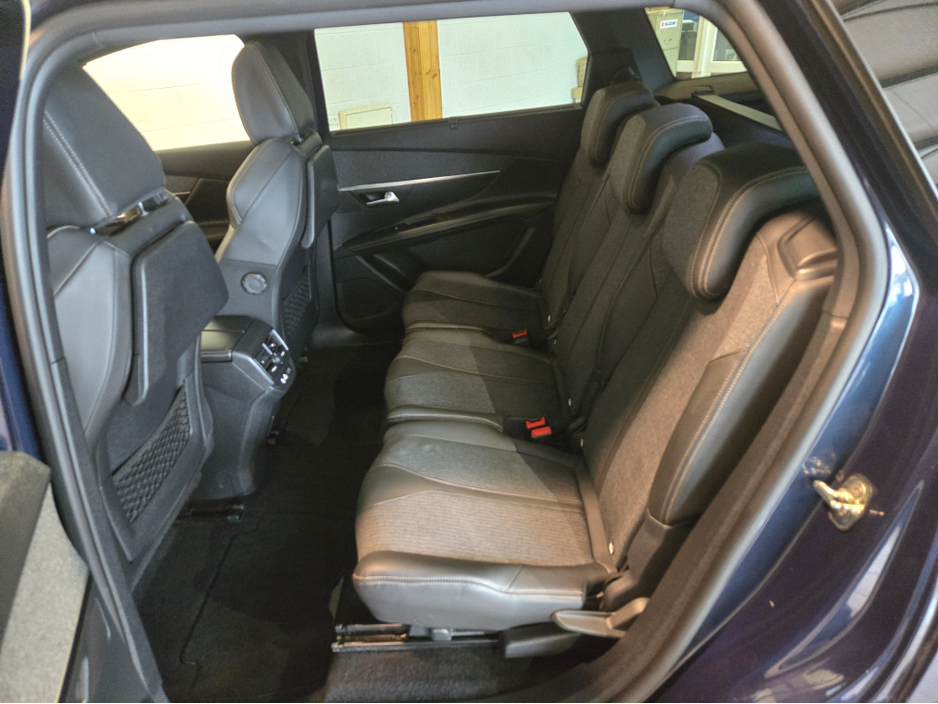 2018 Peugeot 5008 1.5L Diesel For Sale Images