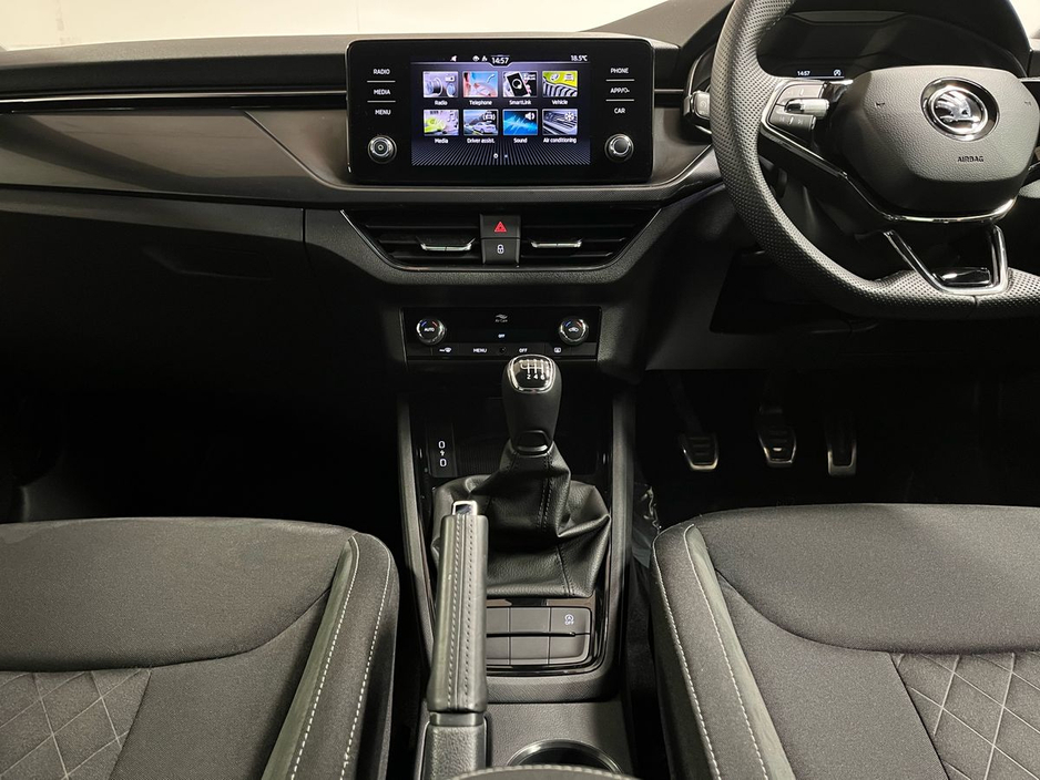 Skoda Kamiq Style 1.0TSI 110BHP - Reversing Camera - Climate Control - Cruise Control - Auto Lights/Wipers - Apple CarPlay/Android Auto — thumbnail 19