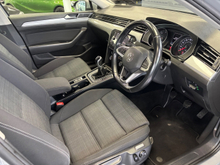 2022 Volkswagen Passat 2L Diesel For Sale Images
